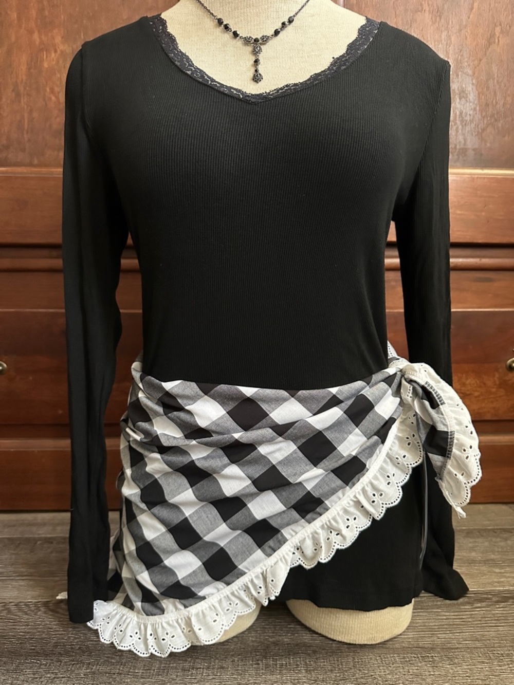 Handmade Vintage Lace-Trim Black & White Gingham Wrap
